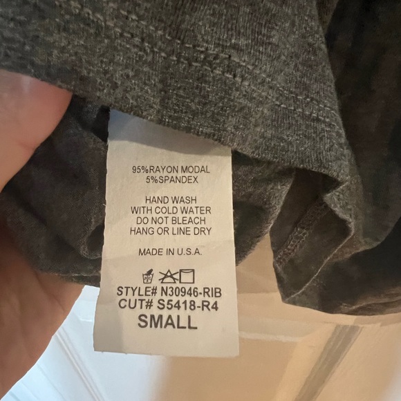 PinkBlush Maternity LongSleeves, Small, Grey Top (Brand New) - Picture 3 of 3